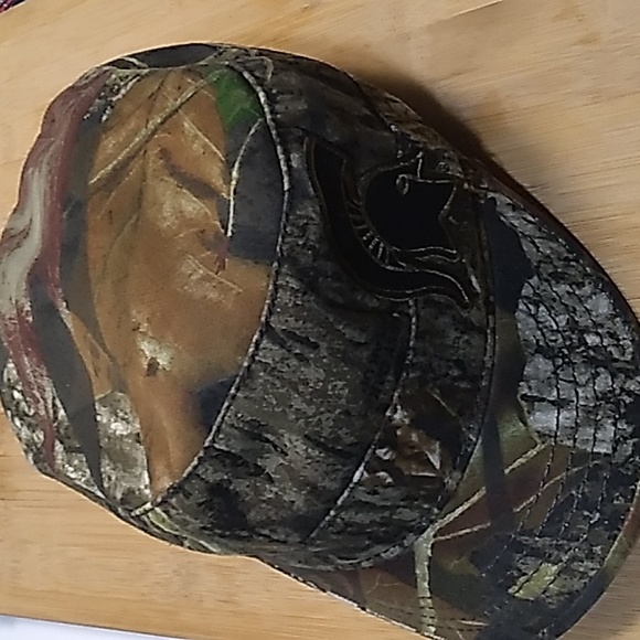 Mossy Oak Hat- SPARTANS - Picture 6 of 11